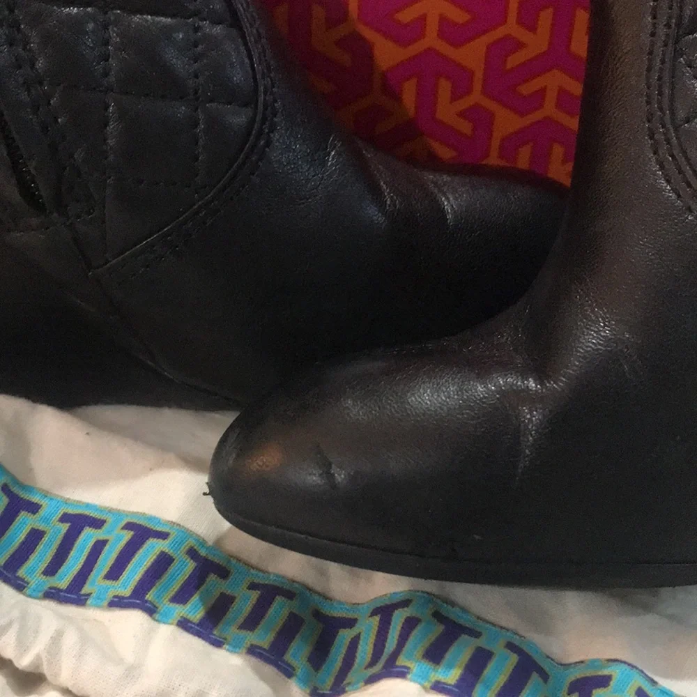 COPY - Tory Burch Layla quilted wedges booty,black size - Picture 8 of 10